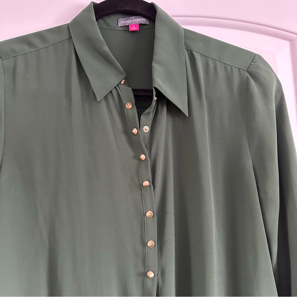 Studded button down blouse - Picture 2 of 11